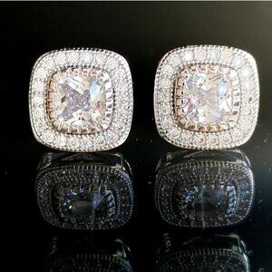 CZ halo cubic zirconia stud earrings 🆕